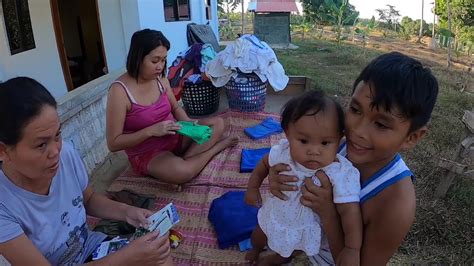 Nag tago sa likod ng bahay at doon nag iyotan .
